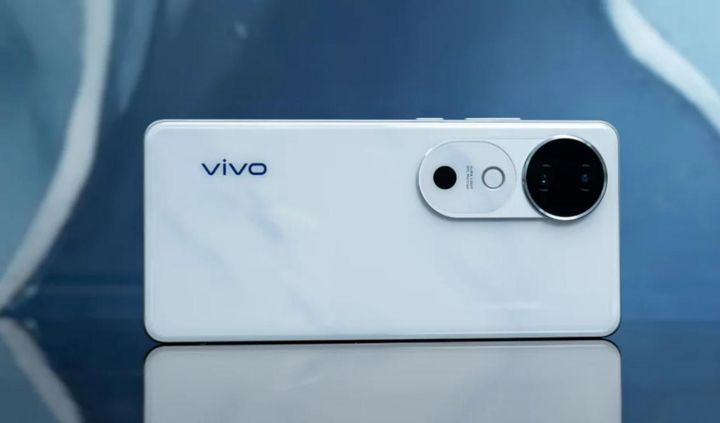 Top 10 Chinese Smartphone Sales in Early December-vivos20